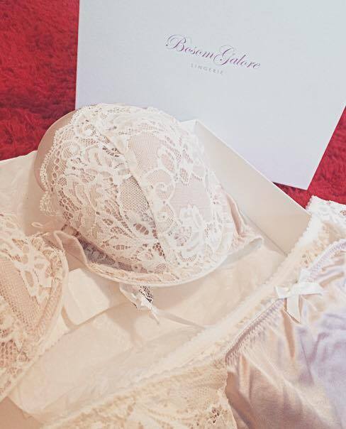 Bosom Galore Bra And Knicker Set